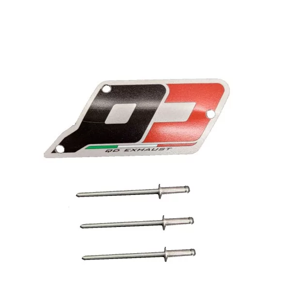 Qd Exhaust Placa logo QD 64.9×26.45